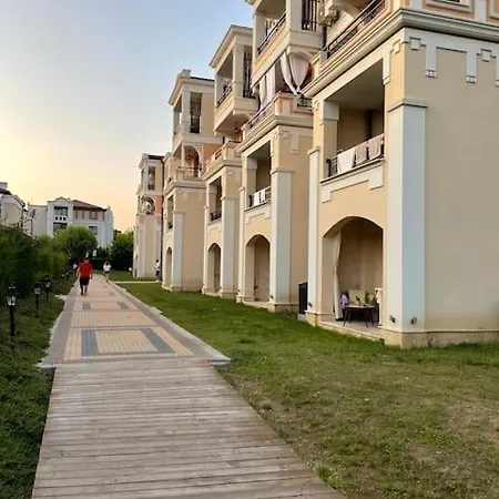 Apartment Green Life 4D02 At Smokinya Beach * Созополь